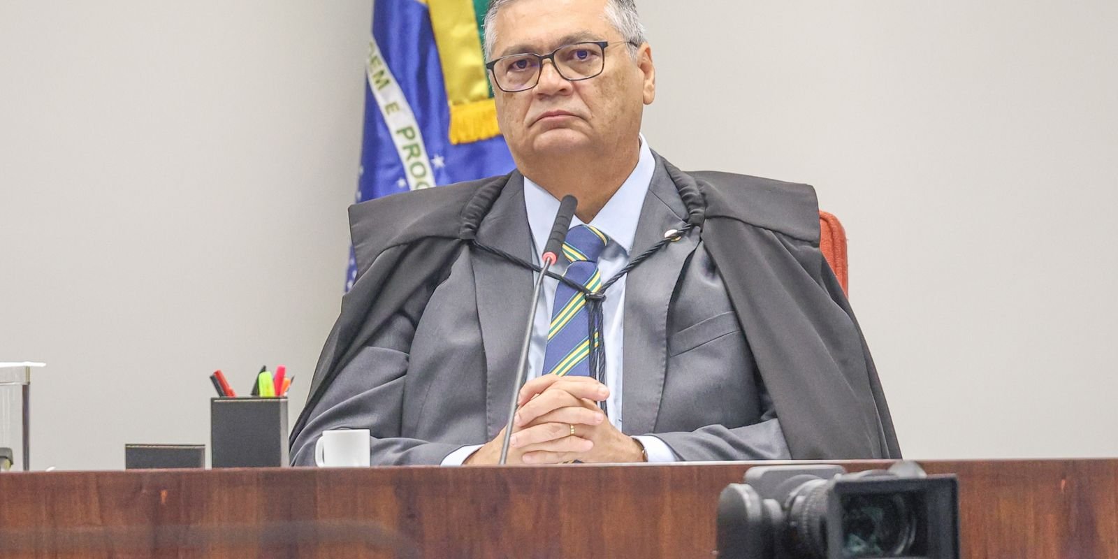 Home Blocks 34 Dino derruba decisão de Mendonça e libera post sobre Nossa Senhora