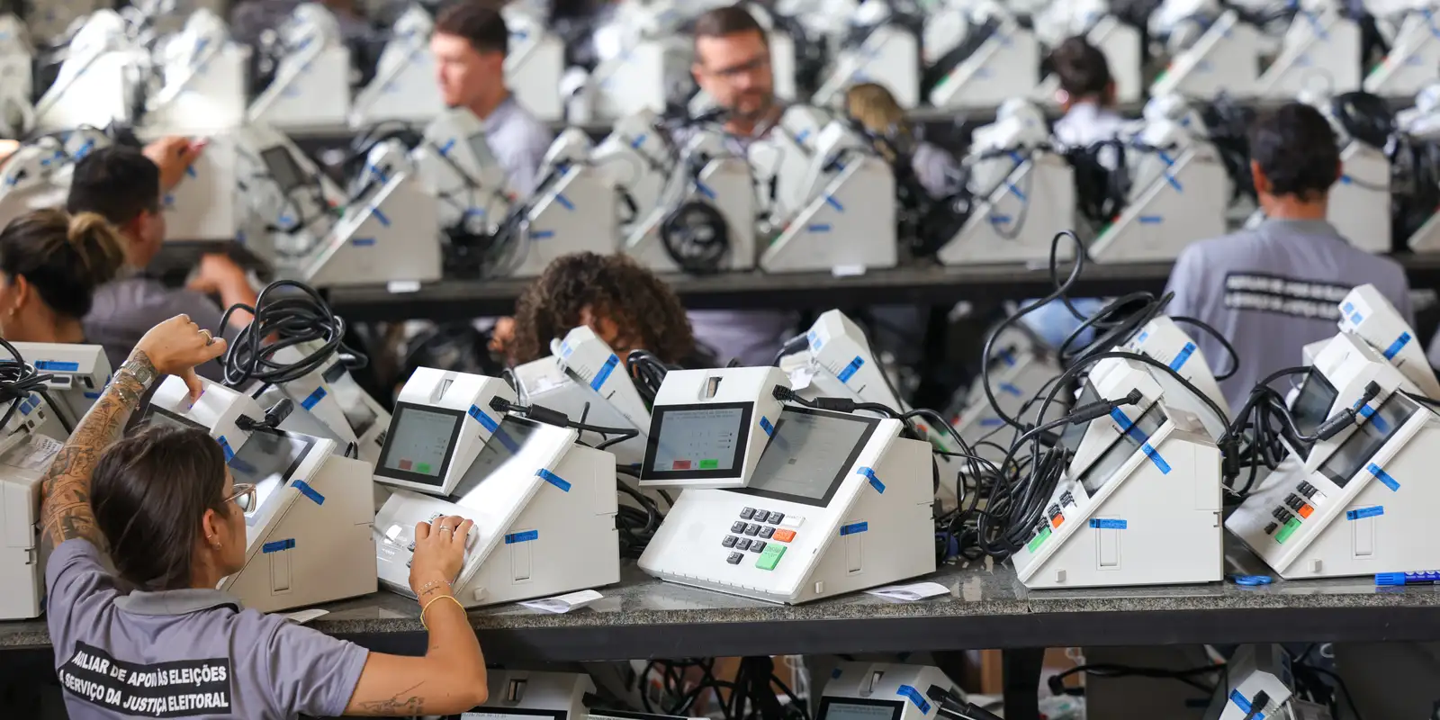 Home Blocks 37 TRE-RJ define urnas que serão auditadas no segundo turno