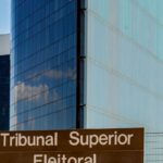Condenado por lesão corporal contra mulher fica inelegível, decide TSE